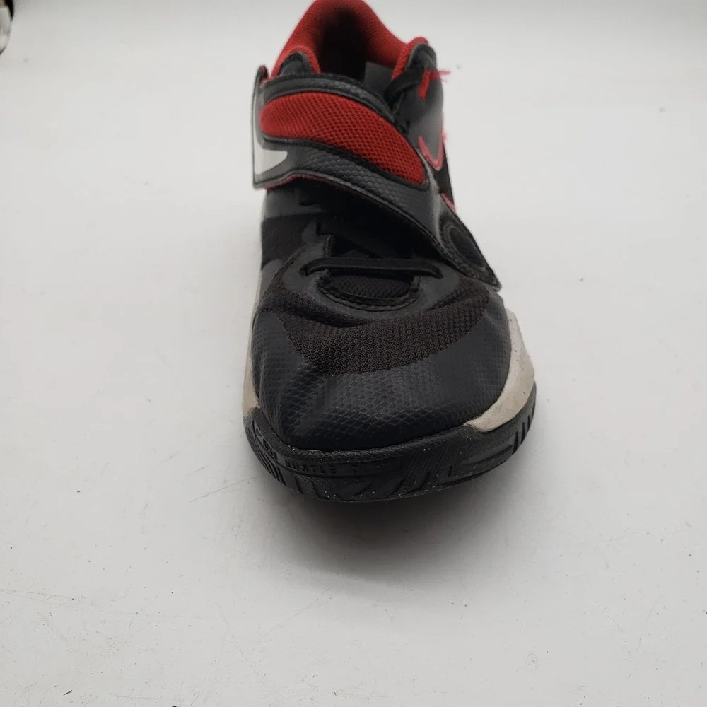 Nike Team Hustle D 11 Shoes Youth Size 6Y Black Red Basketball‎ Strap DV8996-003